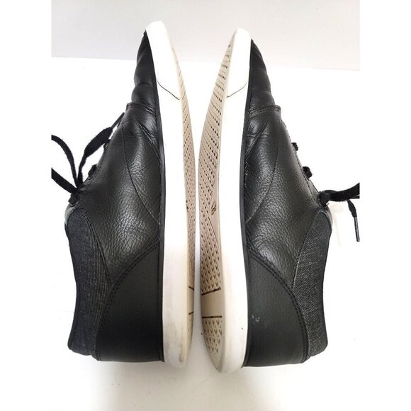 Lacoste Mens Black Leather Casual  Sneakers Size 10 - Picture 6 of 12